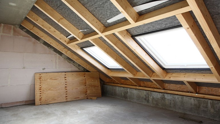  Pose de velux à Bondy (93140)  - NTC Couverture en Seine-Saint-Denis et en Ile de France